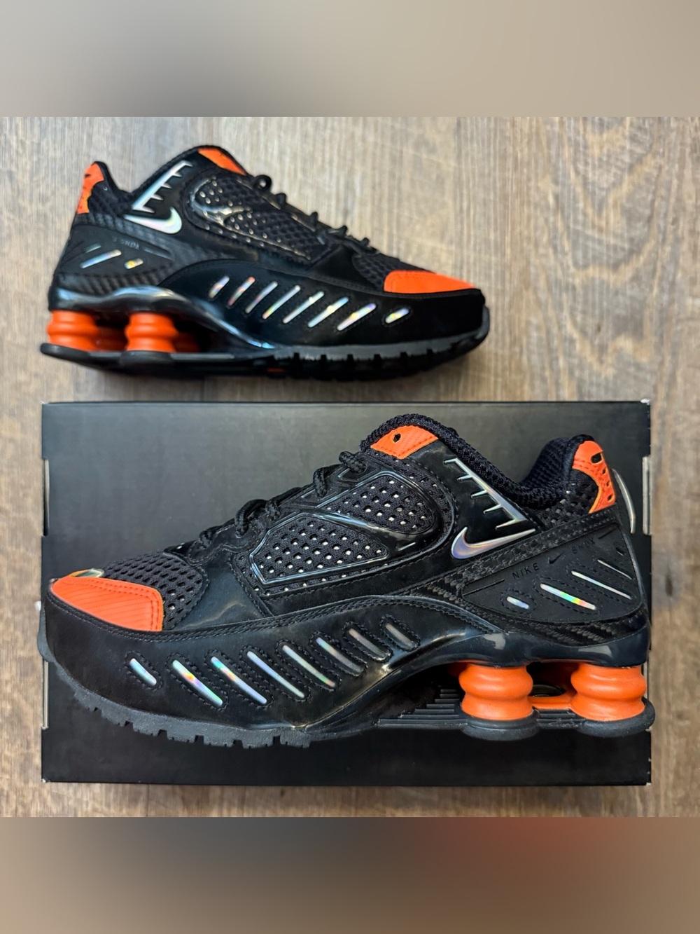 Nike Shox Enigma SP Black Hyper Crimson